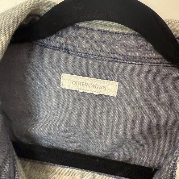 Outerknown Women's Blanket Shirt Button Front Gray Plaid Organic Cotton M/L Surf - Picture 6 of 7